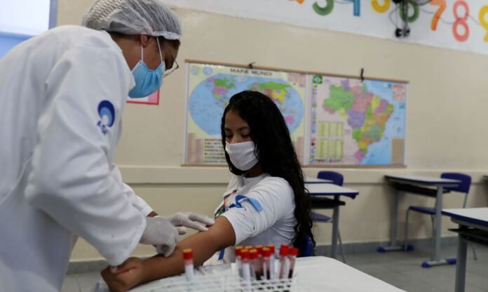 2020-10-02t002908z_1_lynxmpeg9100p_rtroptp_4_health-coronavirus-brazil