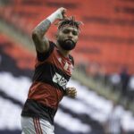 Brasileiro: com dois de Gabigol, Flamengo vence Santos por 4 a 1