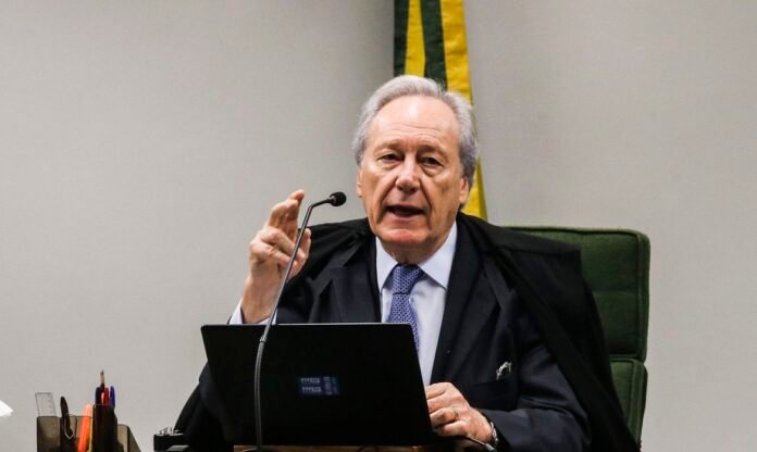 antcrz_abr_0412188033