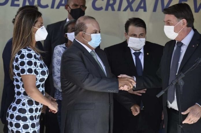 IBANEIS E BOLSNARO CRIXÁ