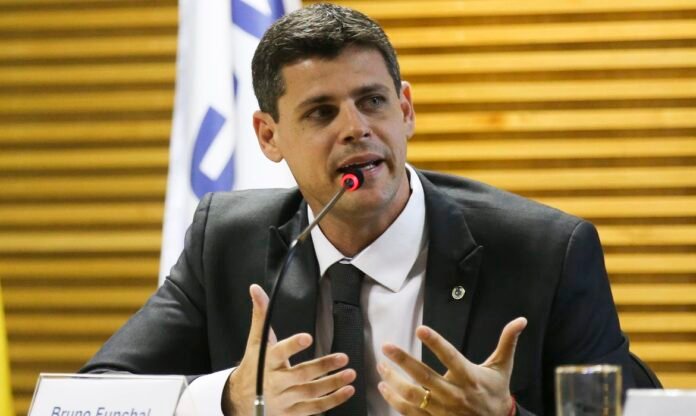 antcrz_abr_06051915159