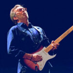 Eric Clapton diz que se recusa a tocar em locais que exijam prova de vacina do público