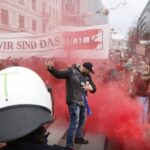 Protestos se alastram pela Europa contra novo lockdown e passaporte vacinal