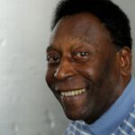 Internado para tratar câncer, Pelé se recupera de infecção urinária