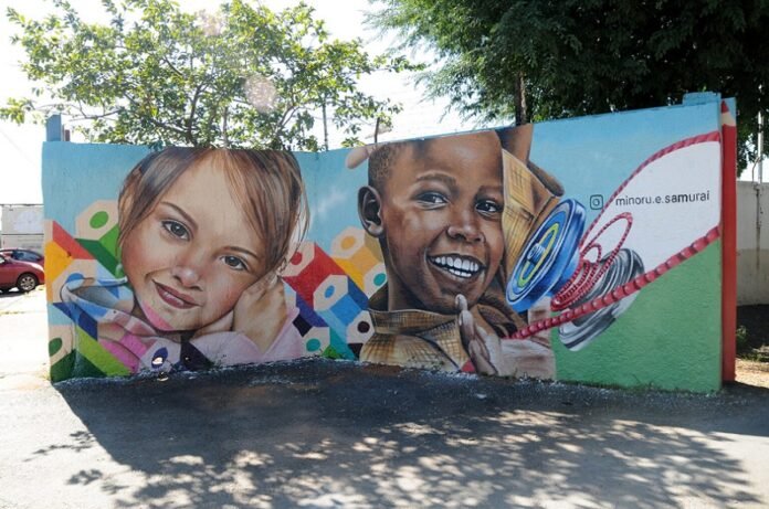FACHADA ESCOLA