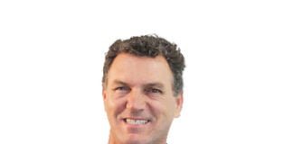 Deputado Iolando e a Importância da Lei Complementar nº 1.030 para o Empresariado
