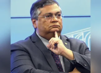 Crise na segurança pública, garimpo em terra Yanomami… como Dino deixa MJ