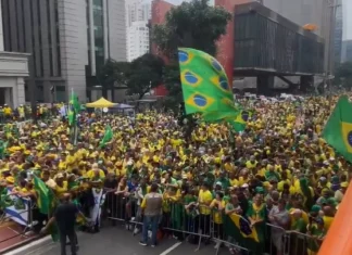 Ao Vivo: confira a manifestação na Avenida Paulista