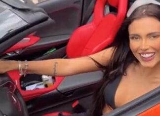 Ex-amante de Neymar fatura milhões vendendo fotos pel4da
