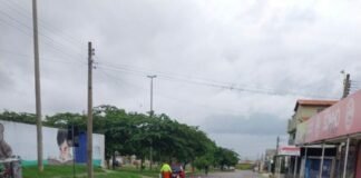 Detran-DF revitaliza dezenas de faixas de pedestres todos os dias