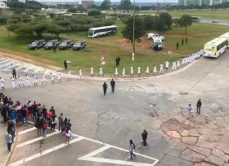 PT e partidos governistas temtam barrar PL que acaba com ‘saidinhas’ de presos