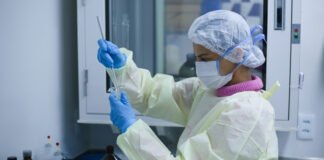 Farmacotécnica recebe doação para ampliar oferta de serviços