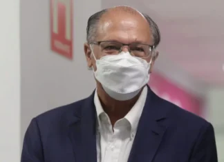 Alckmin com Covid-19 pela segunda vez