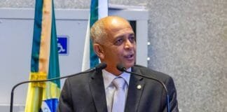 Deputado Pepa passa mal em Planaltina e vai para a UTI