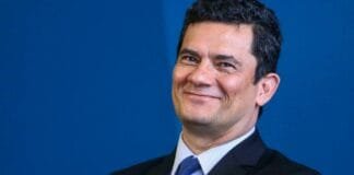 Moro é absolvido pelo TRE/PR