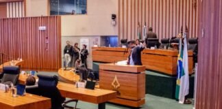 Deputados cobram GDF sobre mortes de crianças nas unidades de saúde