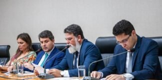 Projeto obriga divulgação de lista de medicamentos distribuídos gratuitamente