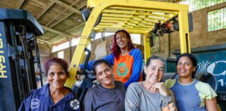 GDF aumenta repasses às cooperativas e leva dignidade a catadores de recicláveis