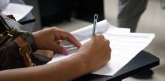 Abertos processos seletivos para médico anestesiologista e operador de empilhadeira