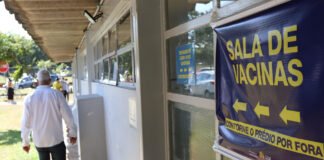 Nova vacina contra a covid-19 começa a ser aplicada nesta quarta (15)