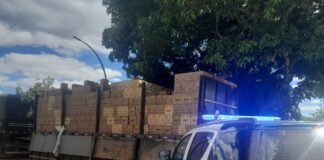 Receita do DF apreende R$ 905 mil em cachaça com nota fiscal inidônea