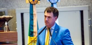 Segue para o GDF projeto que obriga criação de app de transporte público para pessoas com deficiência visual