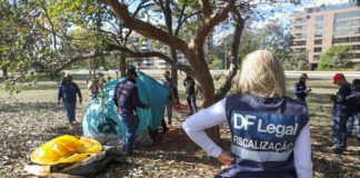Equipes do GDF acolhem pessoas em situação de rua em mais cinco pontos da capital