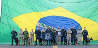 Formada primeira turma do curso de operações com cães da Academia de Polícia Penal do DF