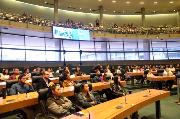 Lei-distrital-dispoe-sobre-o-programa-de-estagios-nas-unidades-da-SES-DF.-Foto-Yuri-Felipe-SES-DF-4.jpg