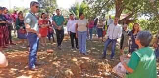 Produtores celebram instalação de sistemas biodigestores de saneamento rural
