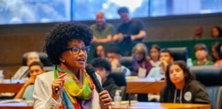 Homenagens encerram a 5ª Semana Legislativa pela Mulher