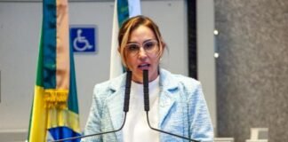 CLDF aprova moção de repúdio a declarações da 2ª vice-presidente do CFM