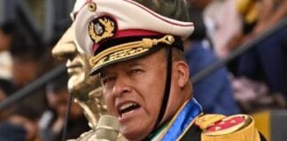 Golpe de Estado na Bolívia: General Juan José Zúñiga assume o poder