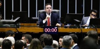 Pacheco devolve parte da MP do Fim do Mundo