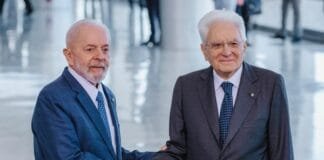 Brasil e Itália assinam acordo para conversão de CNH nos dois países
