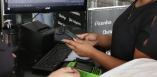 Procurando emprego? Agências do trabalhador têm vagas com salários de até R$ 4 mil