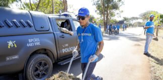 Inscritas no RenovaDF, pessoas em situação de rua reformam espaço do BPCães