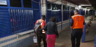 Operação de acolhimento a pessoas em situação de rua atua em 16 pontos do DF