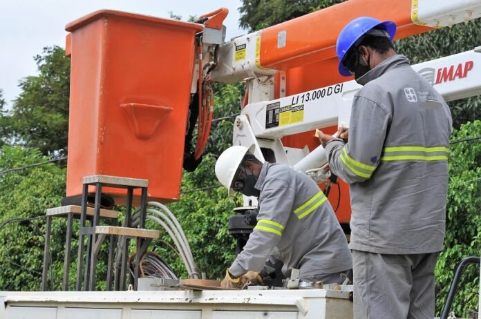Manutencao.-Desligamento.-CEB-NEOENERGIA.-Foto-Arquivo-Agencia-Brasilia-5.jpg