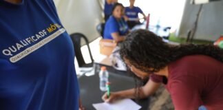 Inscrições estão abertas para 880 vagas em 10 cursos do QualificaDF Móvel