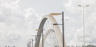 Ponte JK terá duas faixas interditadas a partir das 21h30 desta quinta (18)