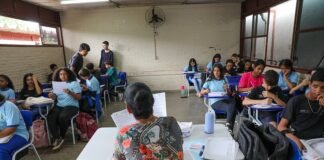 Agências do trabalhador oferecem 50 vagas para professor nesta quarta-feira (24)