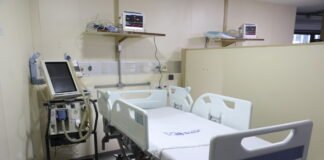 Profissionais de engenharia clínica garantem funcionamento seguro de equipamentos hospitalares
