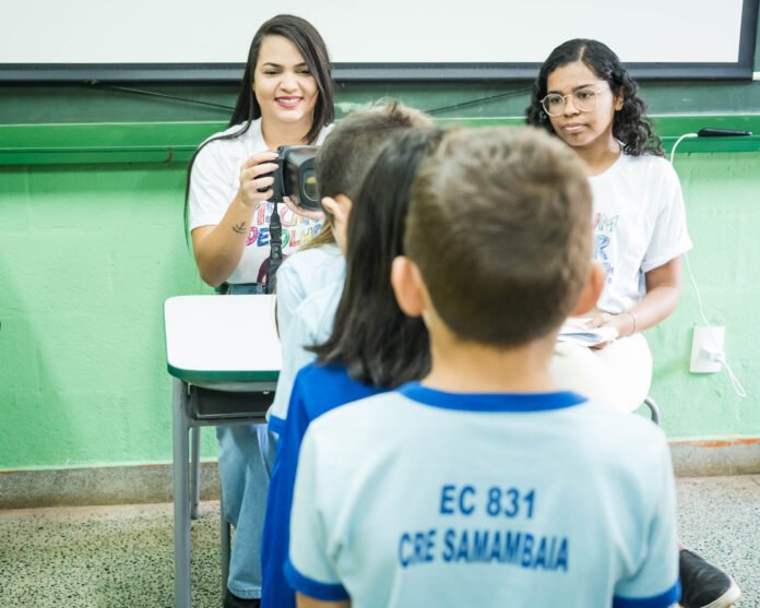Em-um-Piscar-de-Olhos-capa.jpg