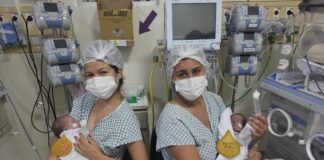Mães de bebês internados no HRSM participam de ação de incentivo ao aleitamento