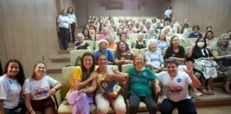 Projeto Viver 60+ promove palestra sobre os perigos do cigarro para a saúde