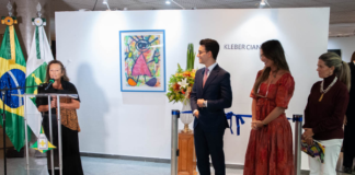 Ilustrações de Kleber Cianni para o livro Aída Colorida são tema de exposição na CLDF