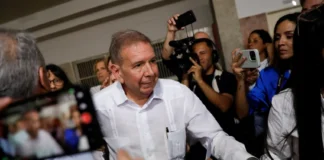 Edmundo González chega à Espanha e solicita asilo político após fugir da Venezuela
