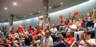 Câmara Legislativa aprova reestruturação de carreira do Hemocentro