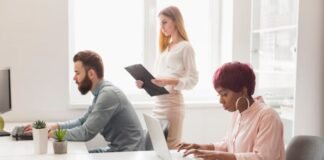 Agências do trabalhador abrem semana com mais de mil vagas disponíveis